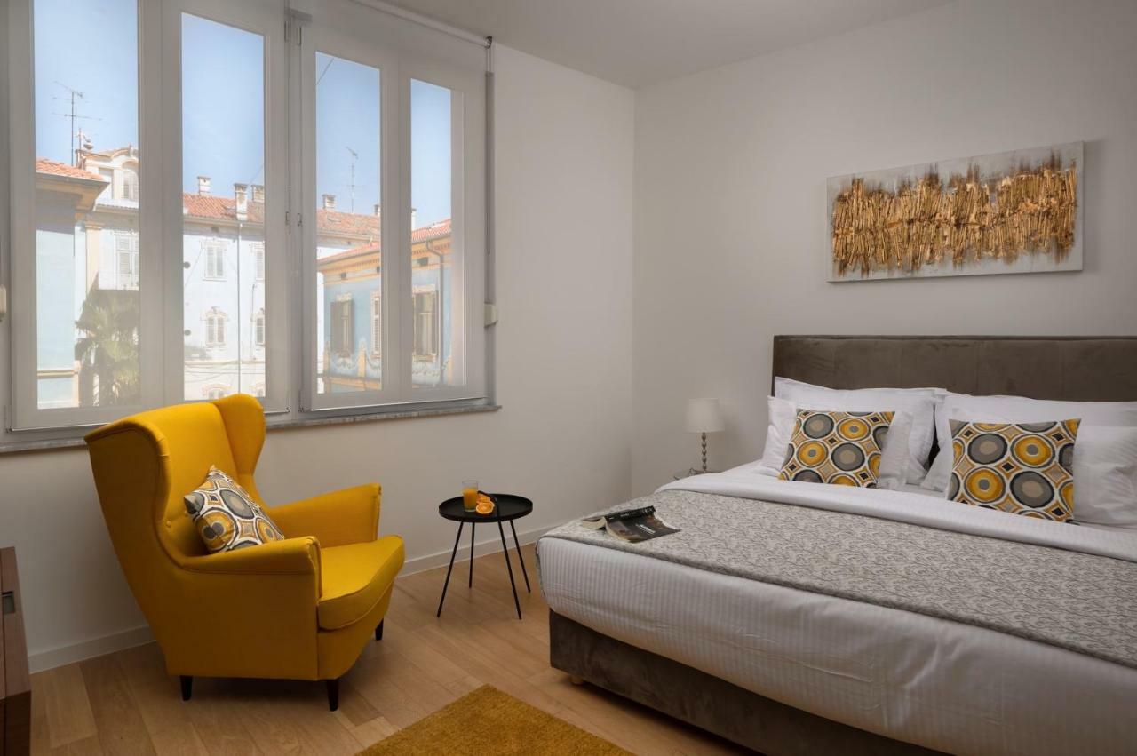 Carducci Apartment - Center Pula Bagian luar foto